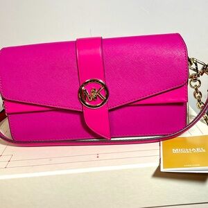 Michael Kors Pink Shoulder Bag with gold straps